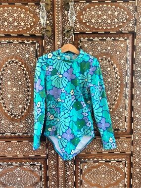 Seaesta Surf Long Sleeve Swimsuit
